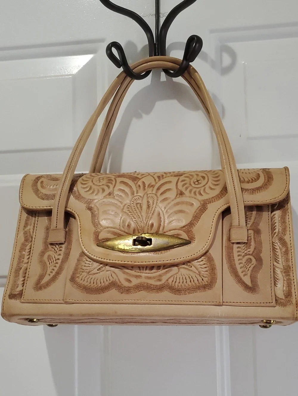 The Unbranded Brand elegant handcrafted